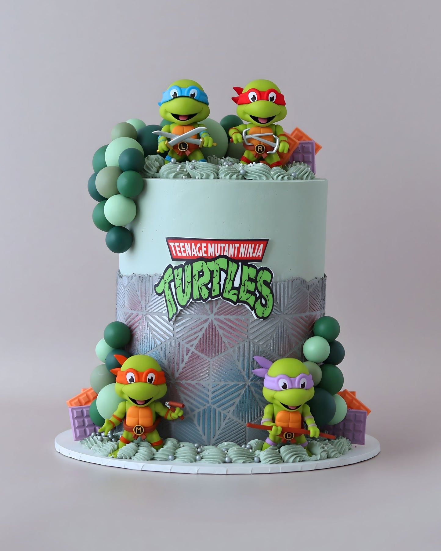 Green and Grey Ninja Turtles Character Cake - Bel Bear Bakes