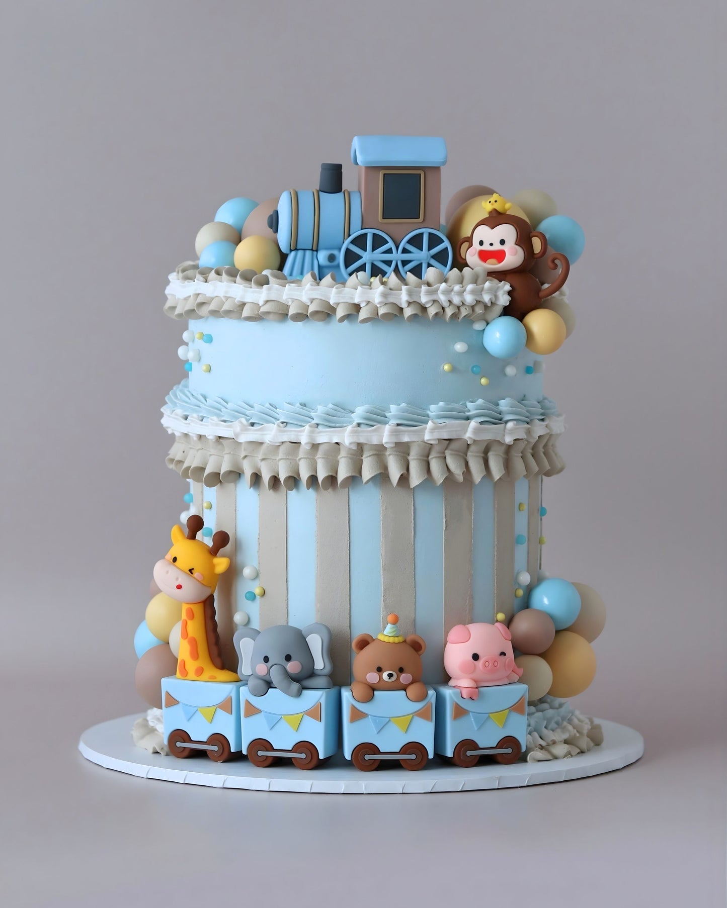 Animal Carnival Celebration Cake - Bel Bear Bakes
