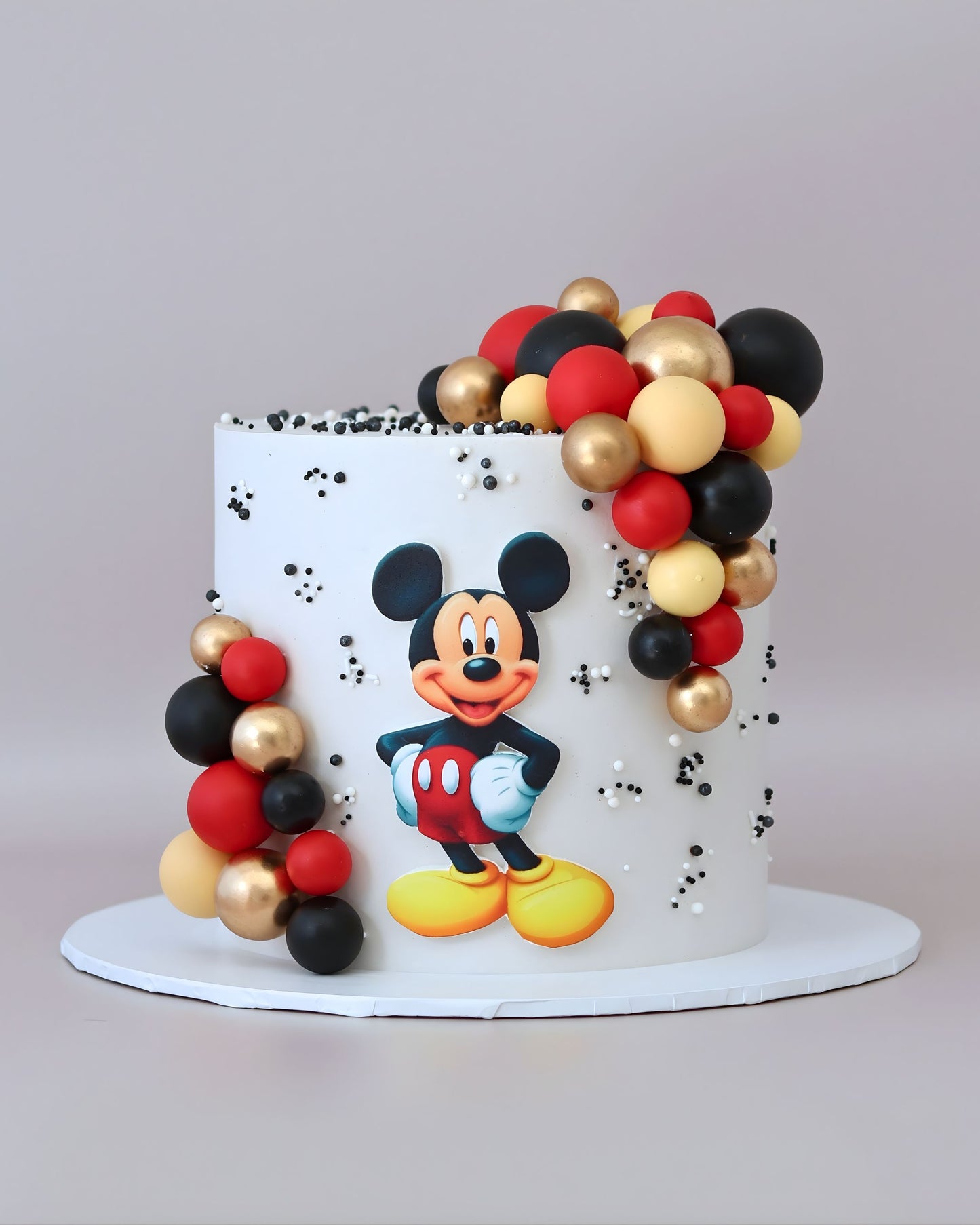 Mickey Mouse Character Cake - Bel Bear Bakes