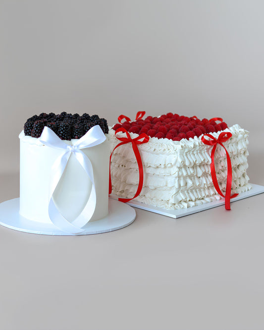 Vintage Ruffled & Modern Smooth Custom Berry Cakes - Bel Bear Bakes