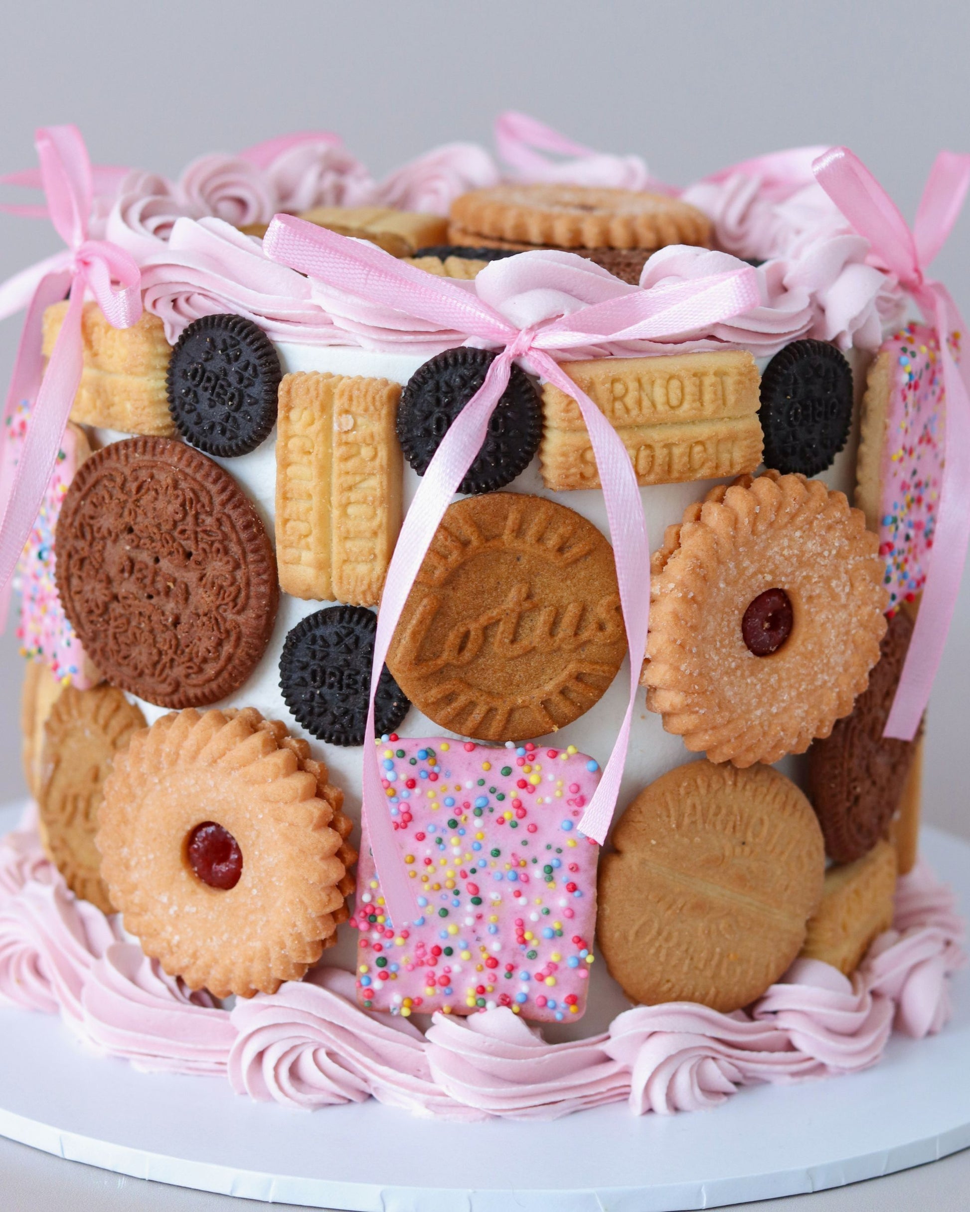 Biscuit Loaded Vintage Cake - Bel Bear Bakes