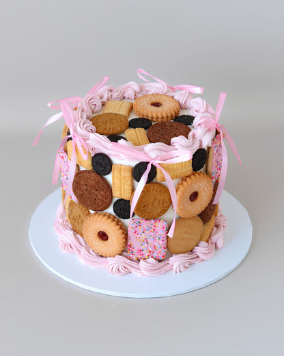Biscuit Loaded Vintage Cake - Bel Bear Bakes