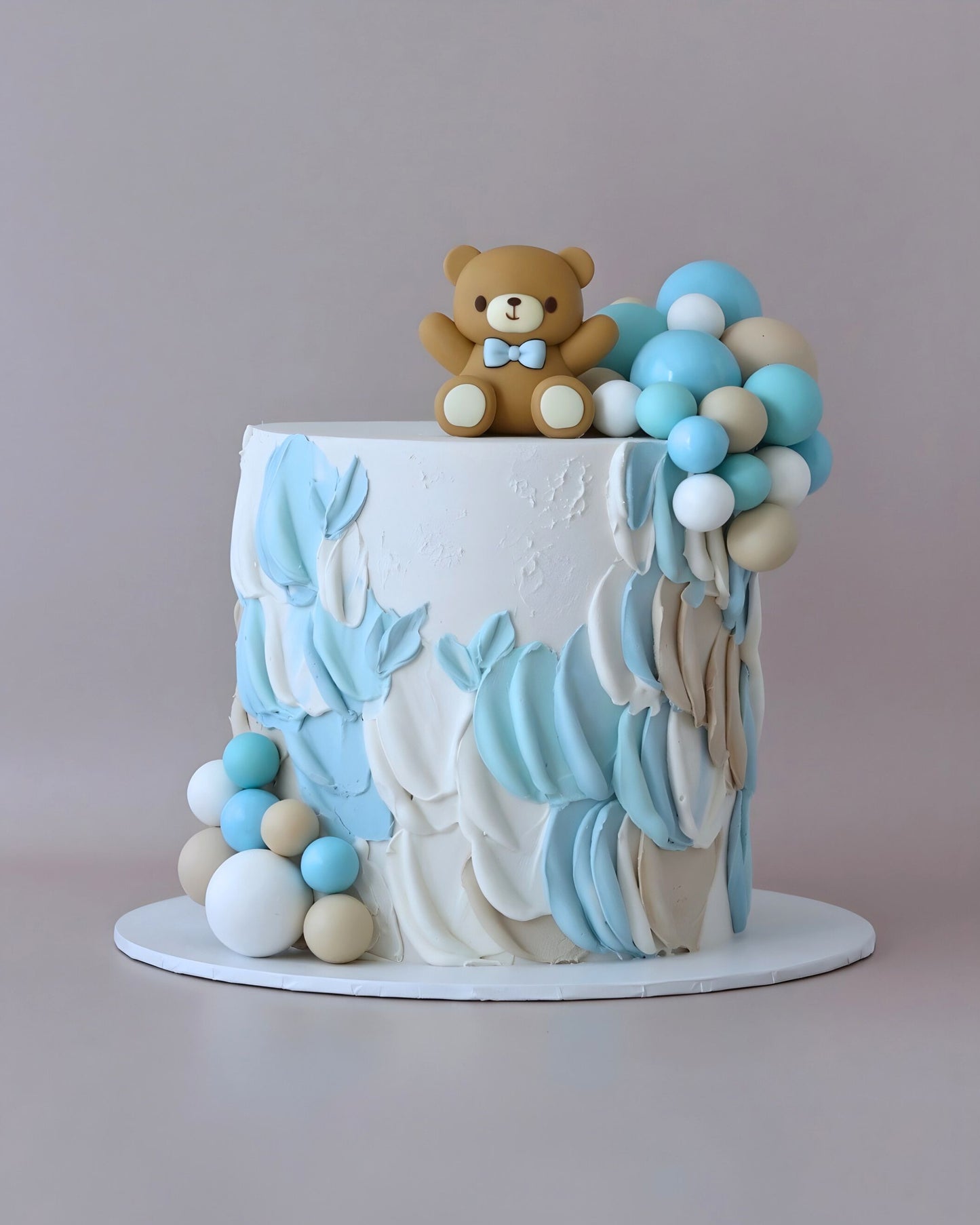 Blue and White Textured Teddy Bear Cakes - Bel Bear Bakes
