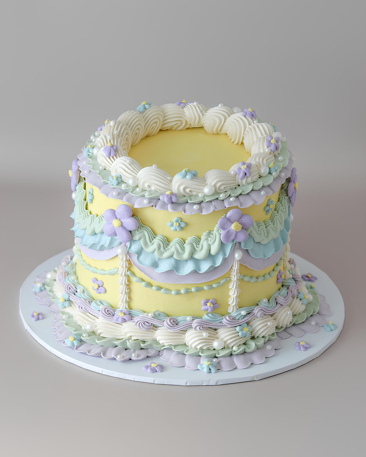 Yellow & purple flower themed vintage cake - Bel Bear Bakes