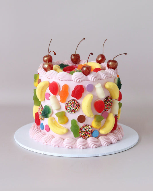 Lolly Loaded Vinatge Cake - Bel Bear Bakes