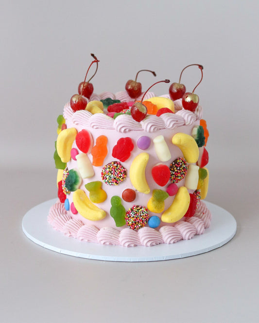 Lolly Loaded Vintage Cake - Bel Bear Bakes