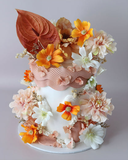 Peachy Autumn Floral Squiggle Celebration Cake -  Bel Bear Bakes