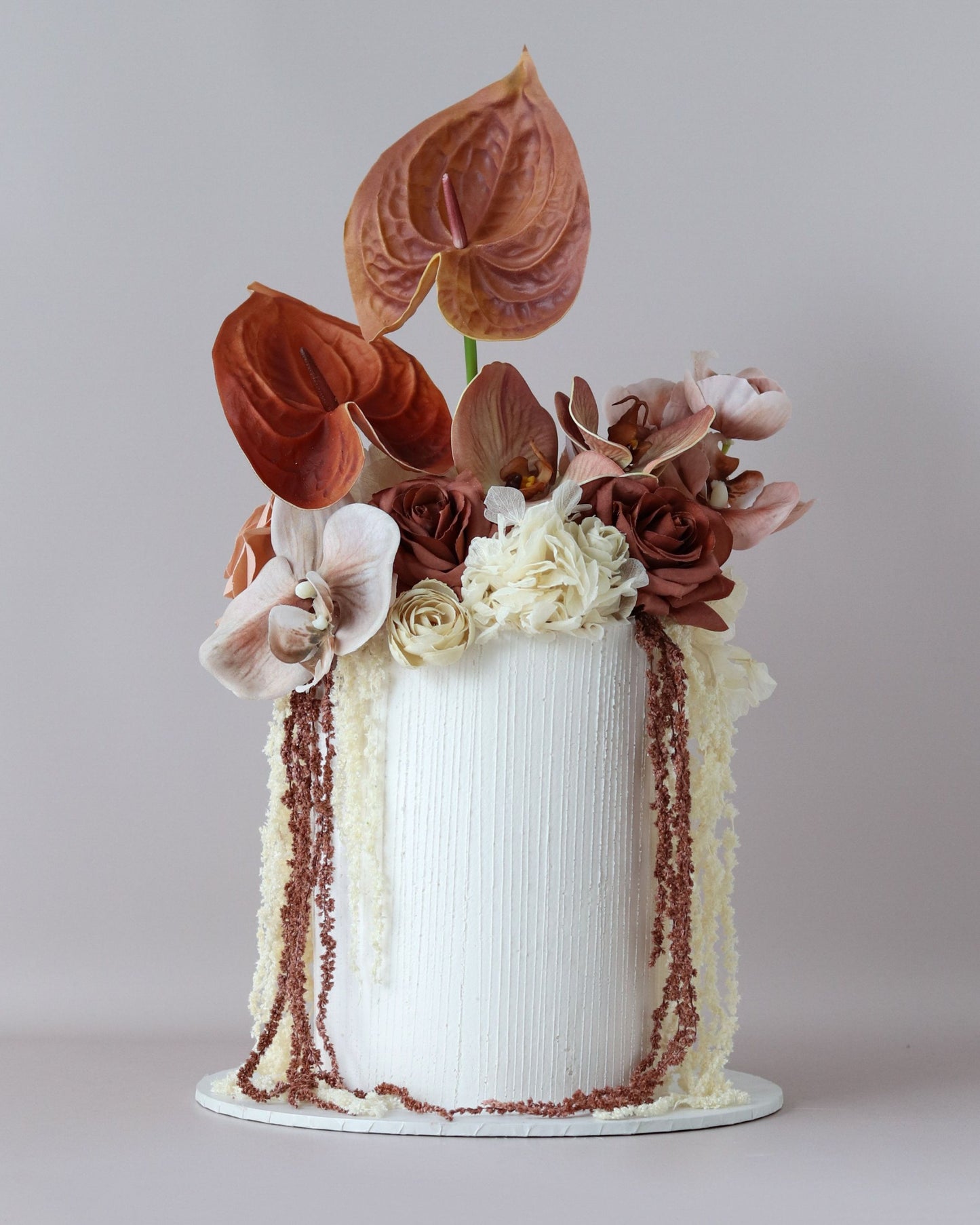 Rustic earthy floral wedding cake -  Bel Bear Bakes