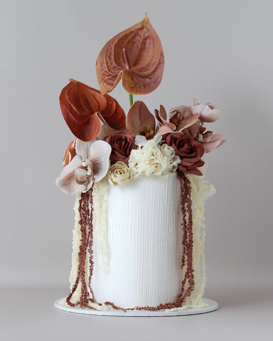 Rustic earthy floral wedding cake -  Bel Bear Bakes