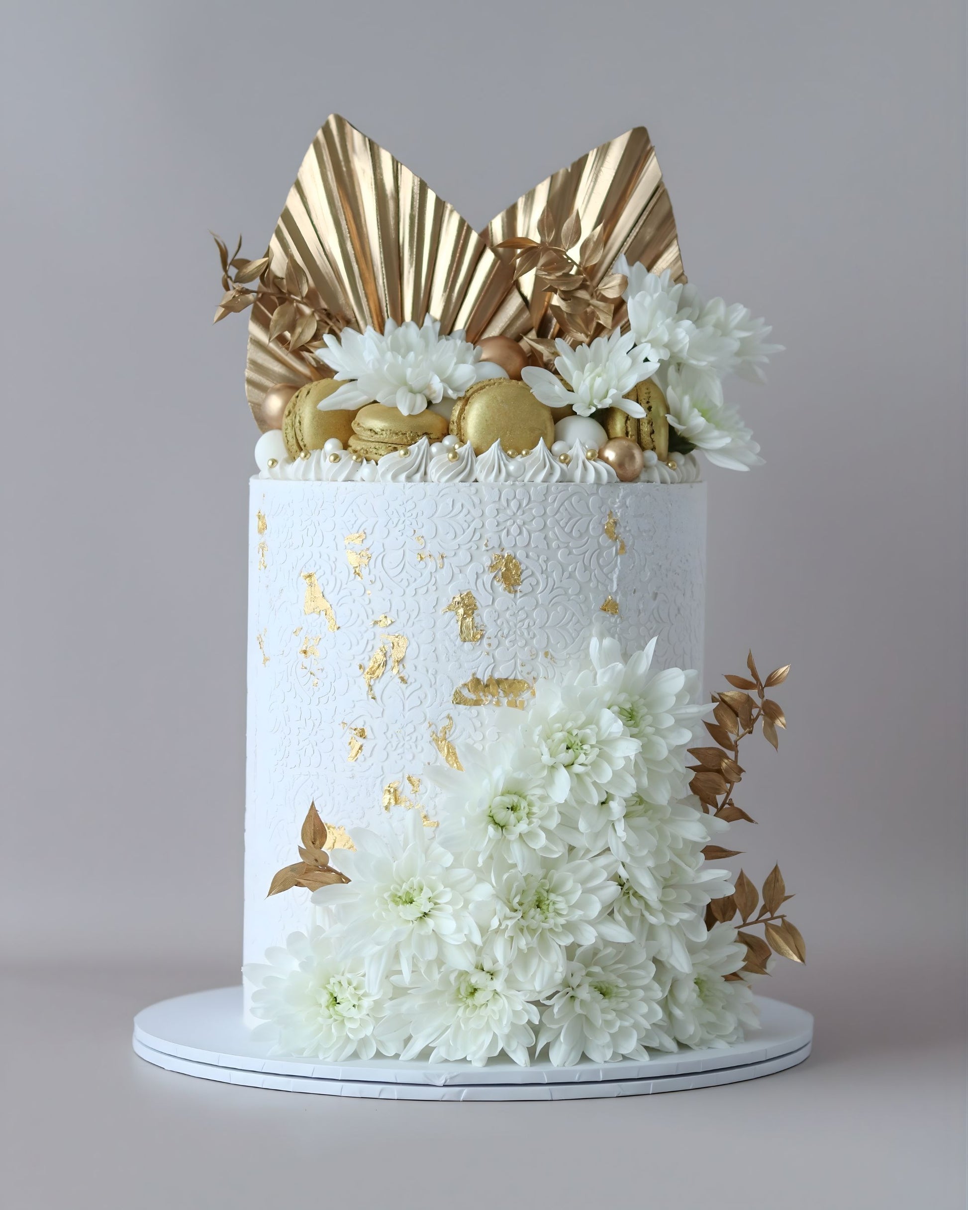 White & Gold Floral Cake - Bel Bear Bakes