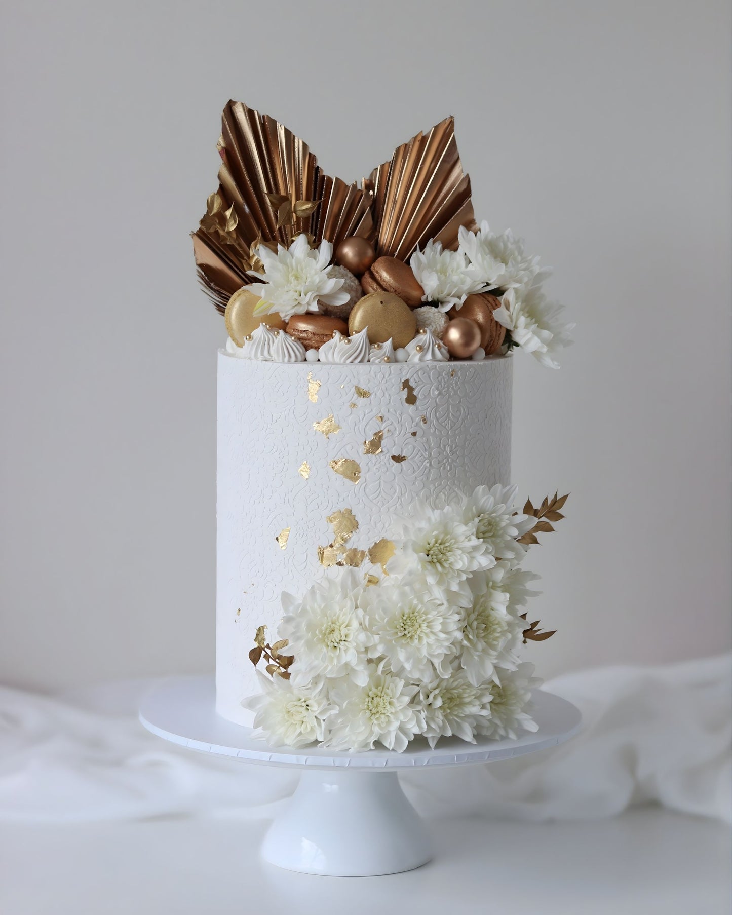 White & Gold Floral Cake - Bel Bear Bakes